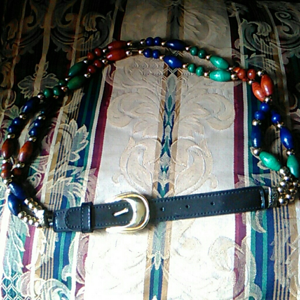 Double Beaded and wooden vintage belt